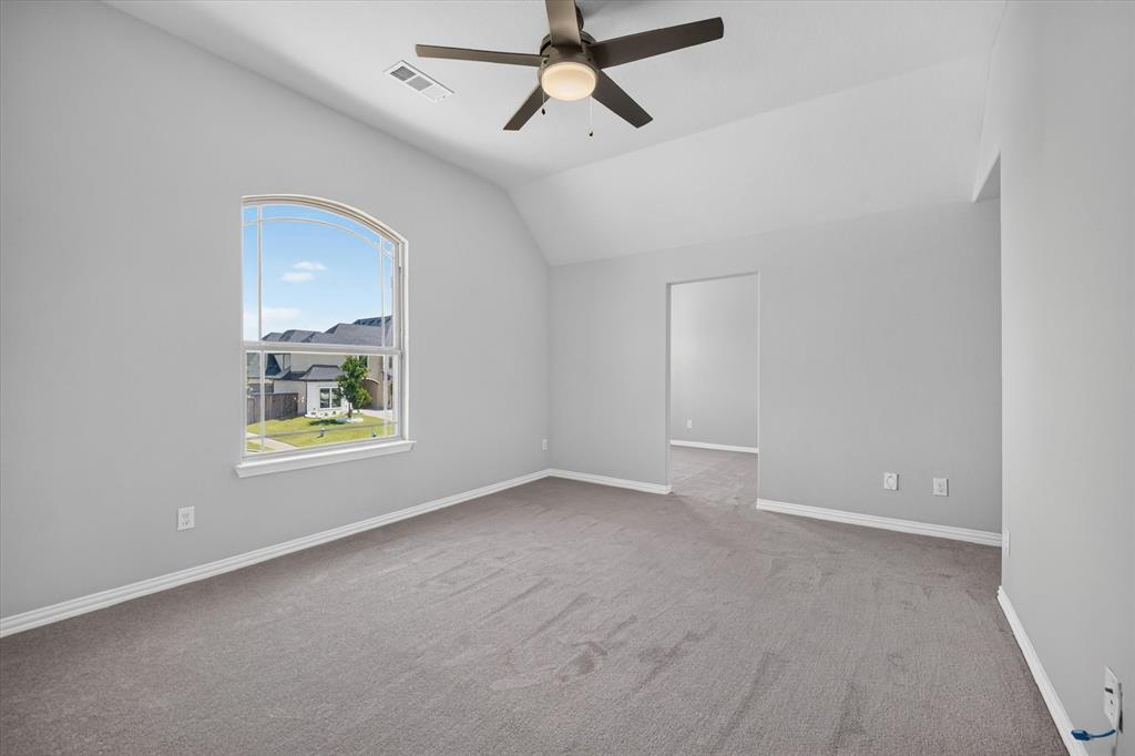 560 Featherstone Lane Property Photo 30