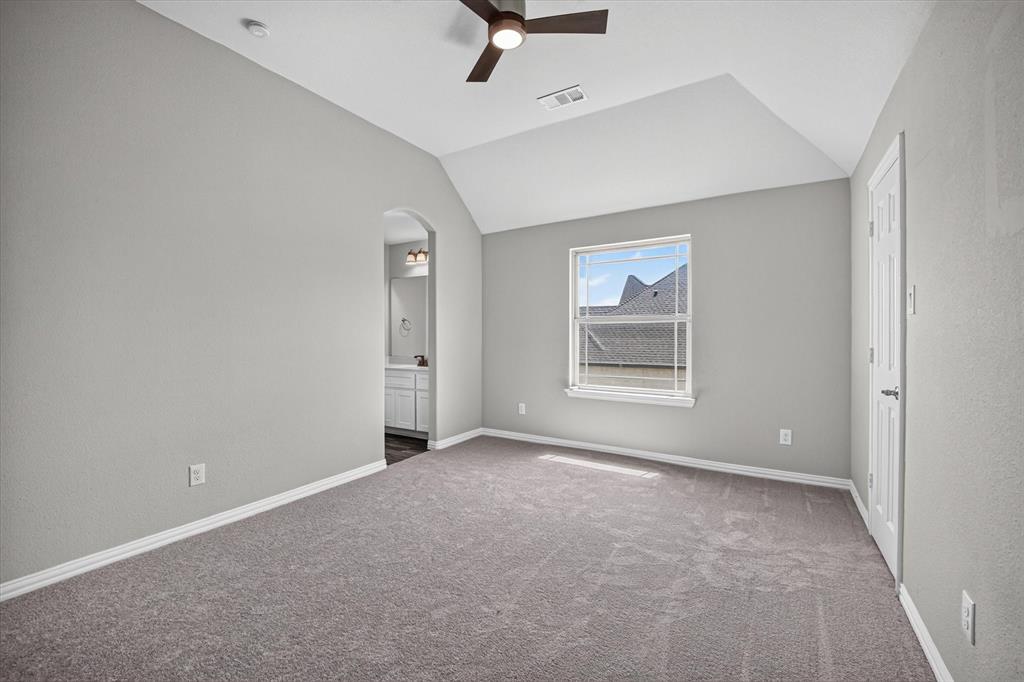 560 Featherstone Lane Property Photo 35