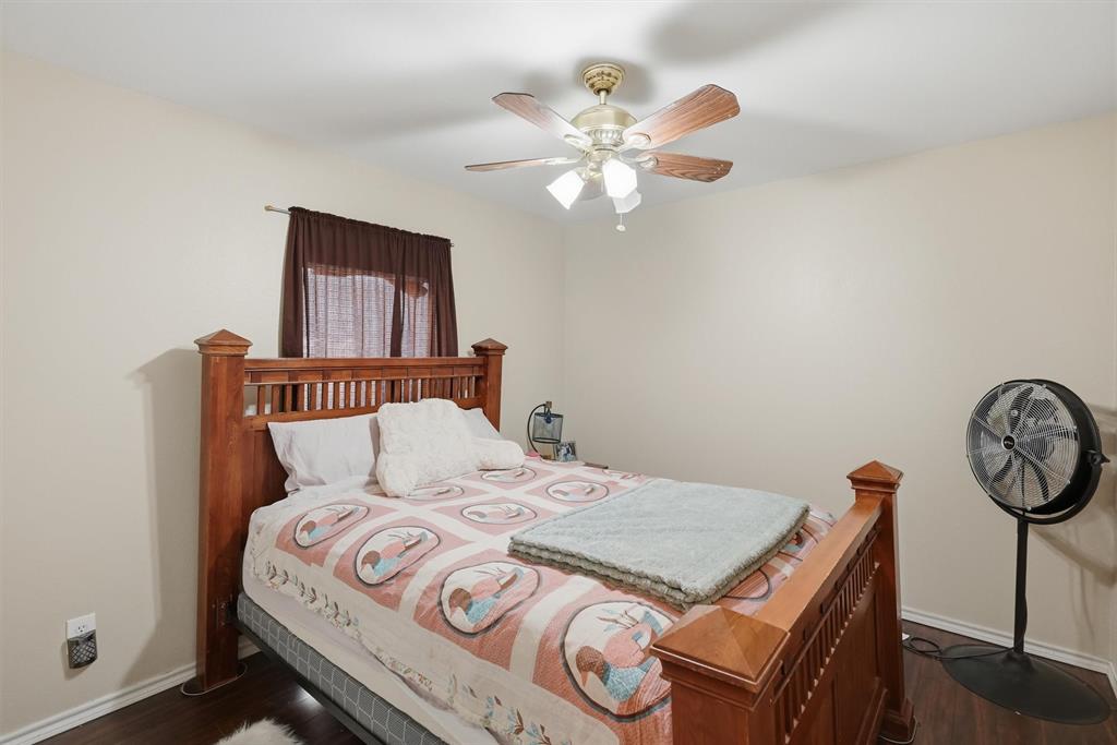 708 Hillcrest Drive Property Photo 17