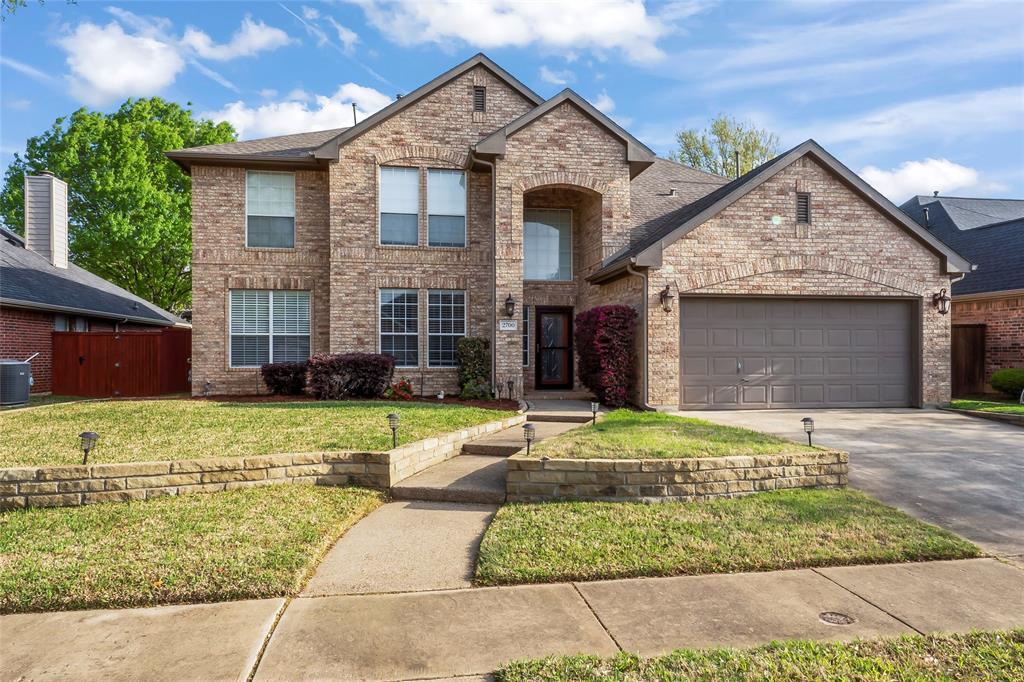 2700 Timberwood Drive Property Photo 1