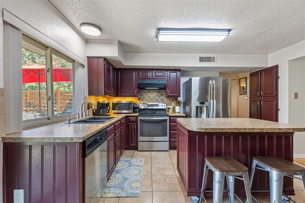 5905 Galaxie Road Property Photo 8