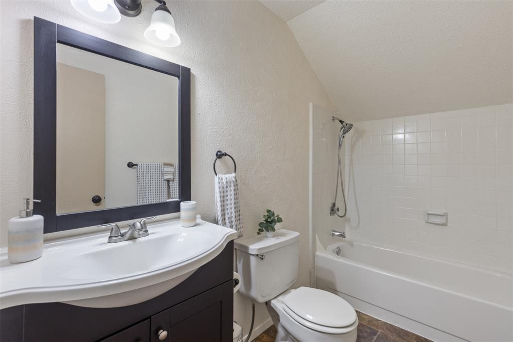 5905 Galaxie Road Property Photo 16