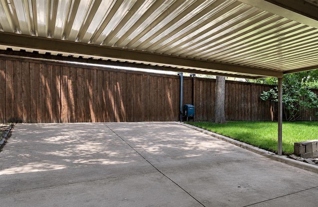428 Shady Brook Drive Property Photo 26