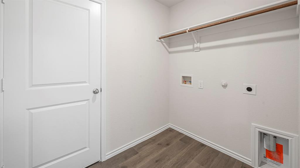 636 Sky Muse Drive Property Photo 8