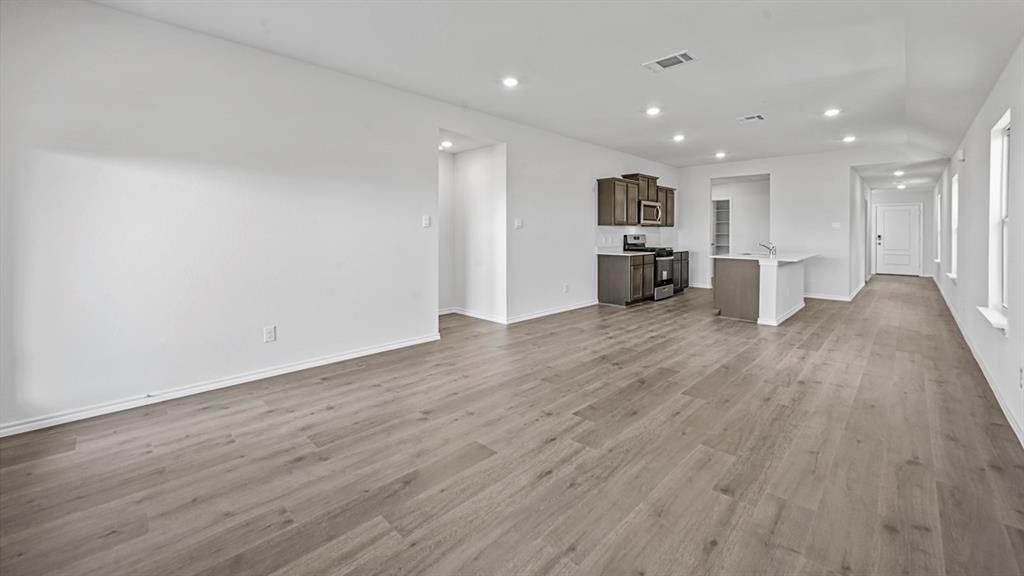 636 Sky Muse Drive Property Photo 10