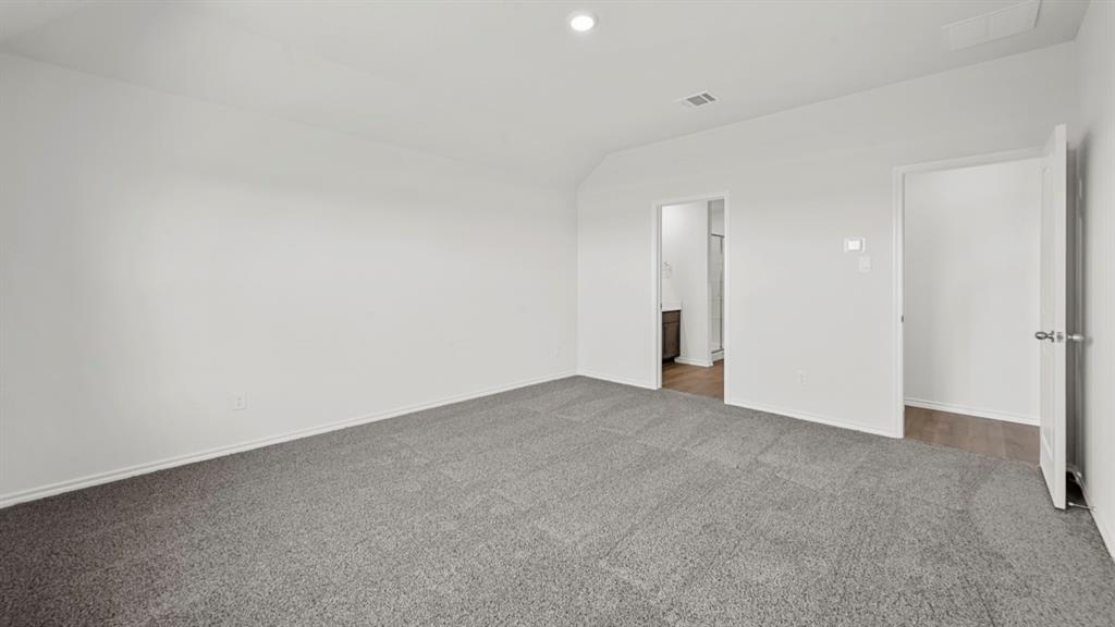 636 Sky Muse Drive Property Photo 15