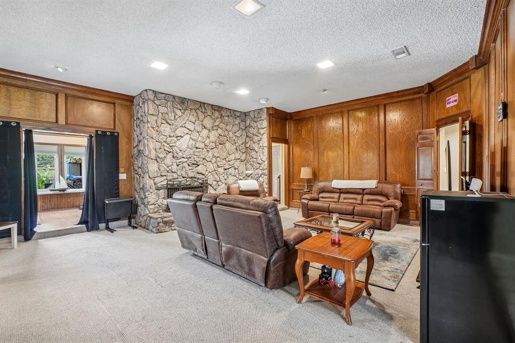 6102 Waterview Drive Property Photo 7