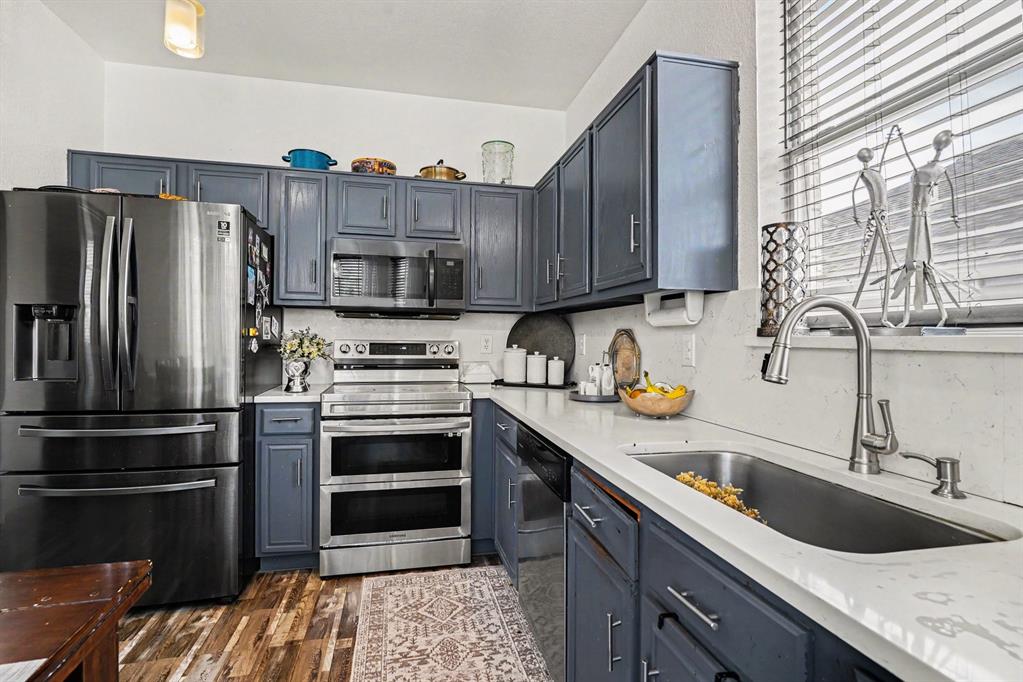9936 Blue Bell Drive Property Photo 1