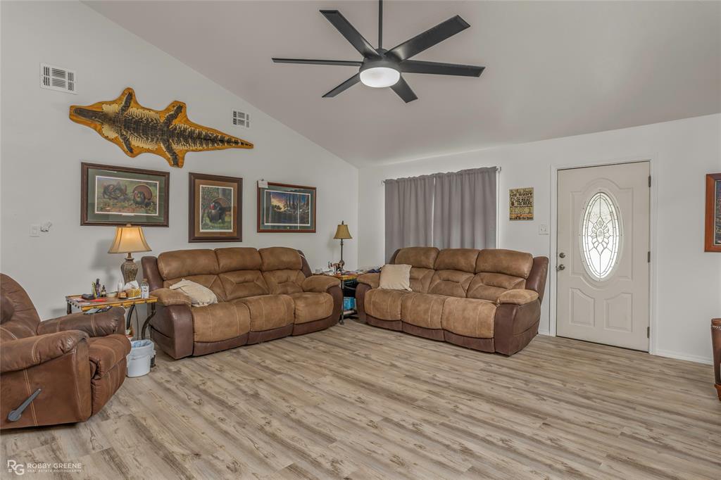 126 Oscar Kilpatrick Road Property Photo 10