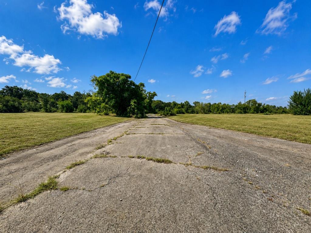1700 W Morton Street Property Photo 4