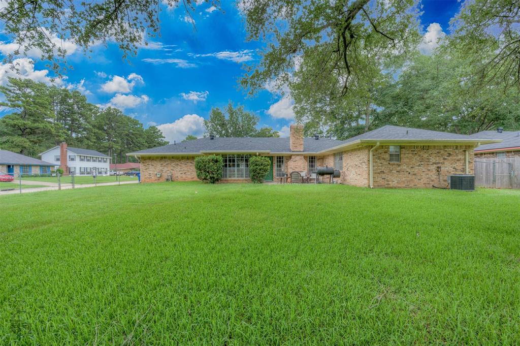 3331 Chaumont Circle Property Photo 6