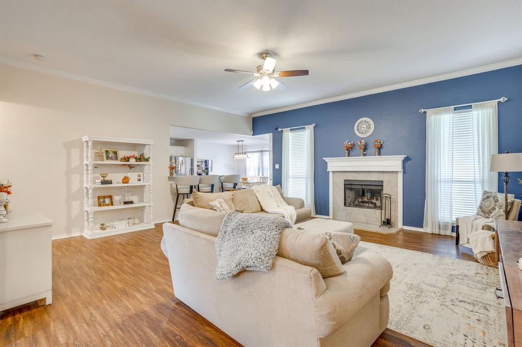 1020 Thistle Meade Circle Property Photo 7