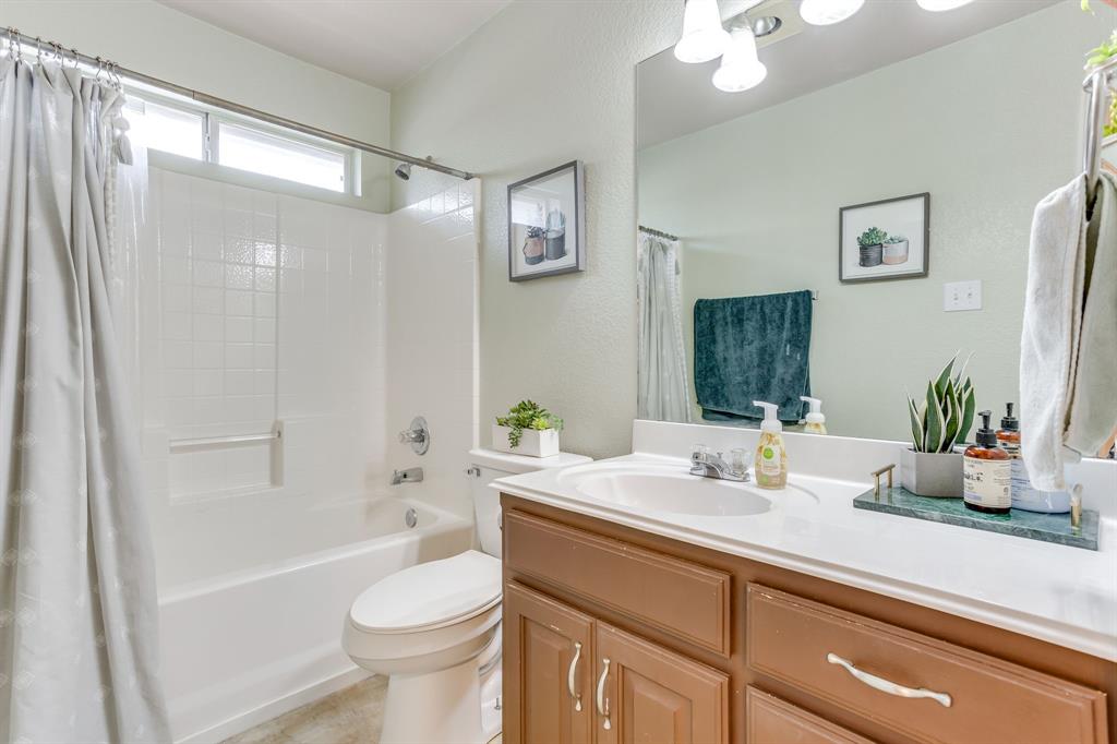 1020 Thistle Meade Circle Property Photo 32