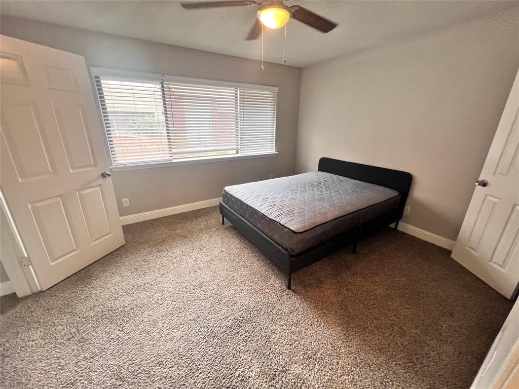 8404 Forest Lane Property Photo 4