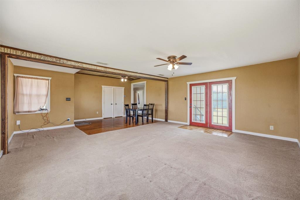 1470 Private Road 701 Property Photo 4
