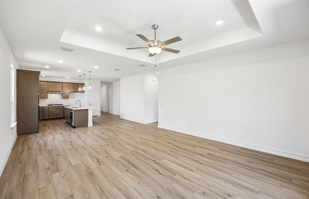 14569 Lovelace Street Property Photo 6