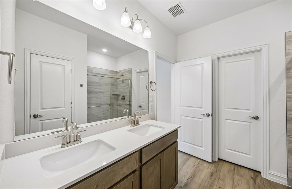 14569 Lovelace Street Property Photo 16