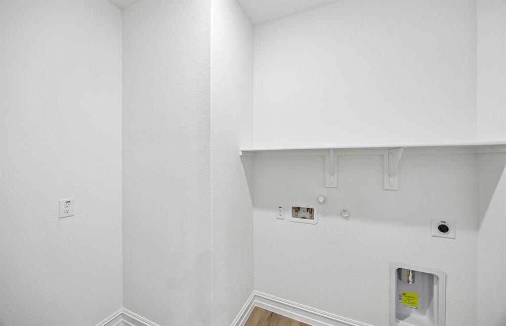 14569 Lovelace Street Property Photo 17
