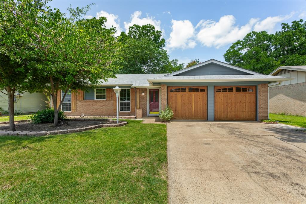 117 Bellaire Drive Property Photo 1