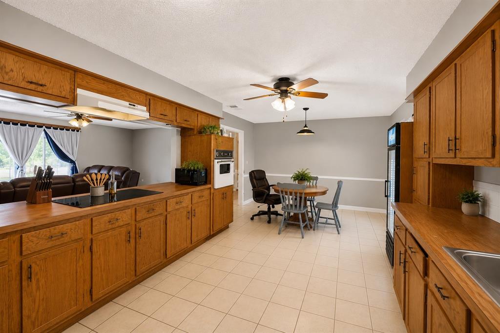 119 Dennis Street Property Photo 7