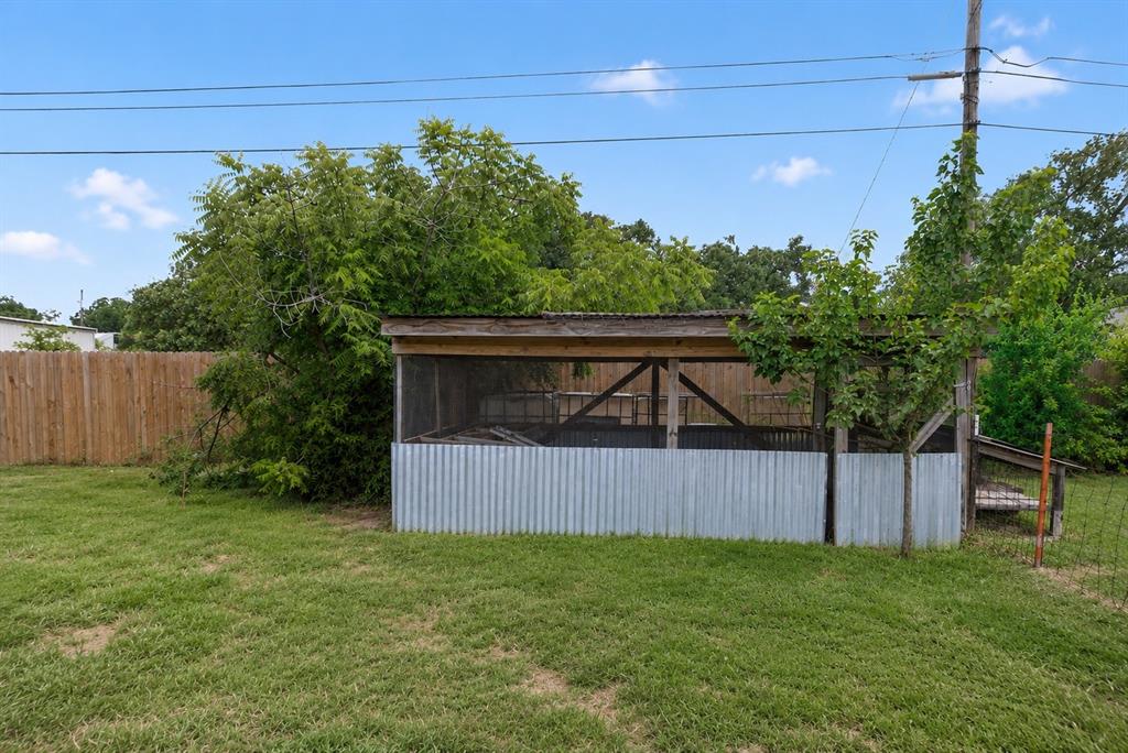 119 Dennis Street Property Photo 27