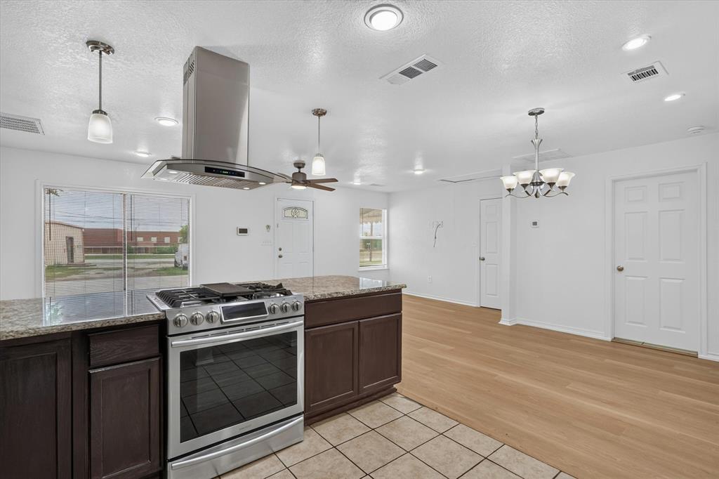 5301 Scoggins Street Property Photo 13