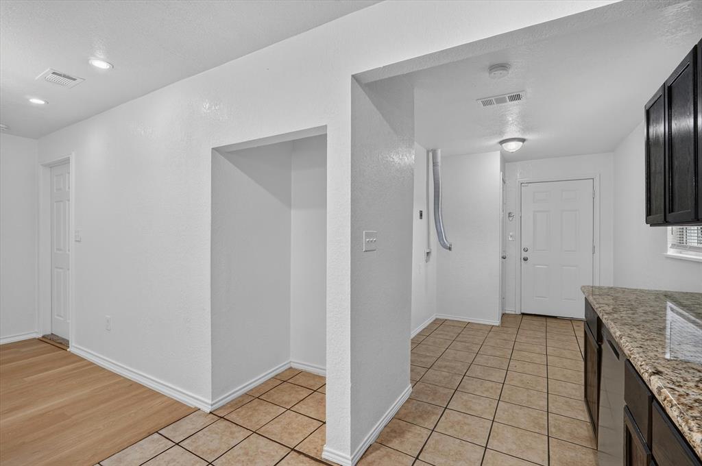 5301 Scoggins Street Property Photo 15