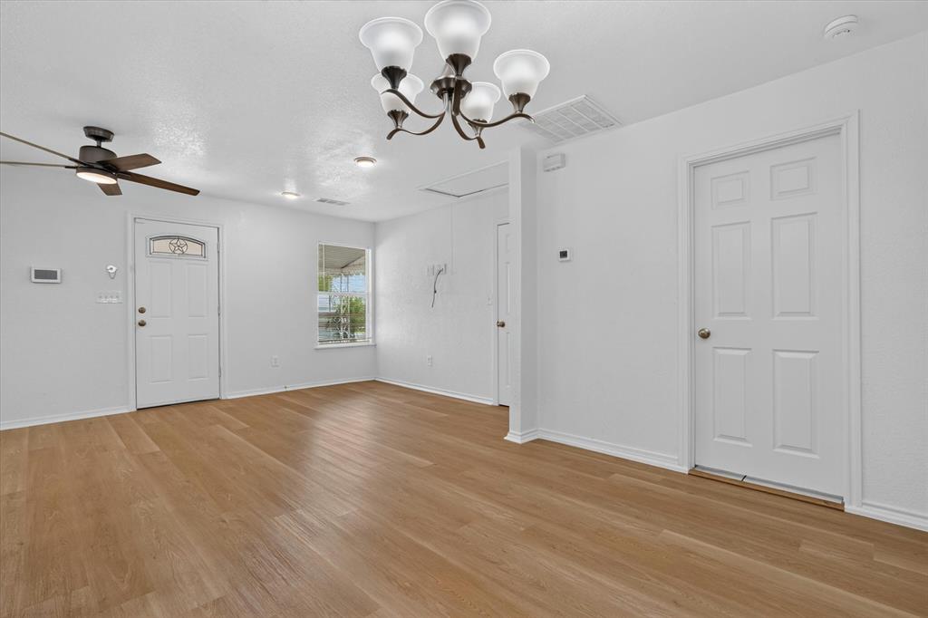 5301 Scoggins Street Property Photo 16
