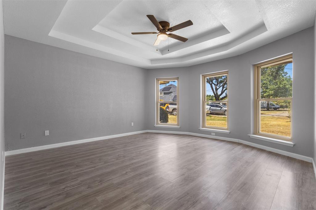 149 Lassetter Drive Property Photo 14
