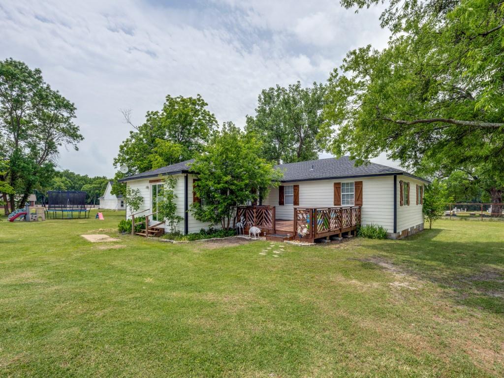 411 W Houston Street Property Photo 1