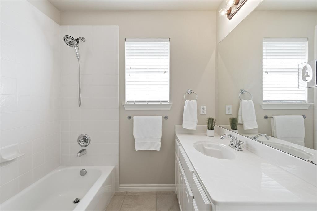 1715 Mammoth Drive Property Photo 27