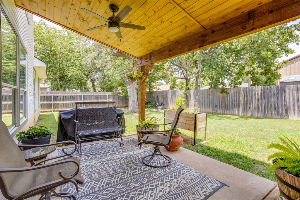 525 Oakbrook Drive Property Photo 35