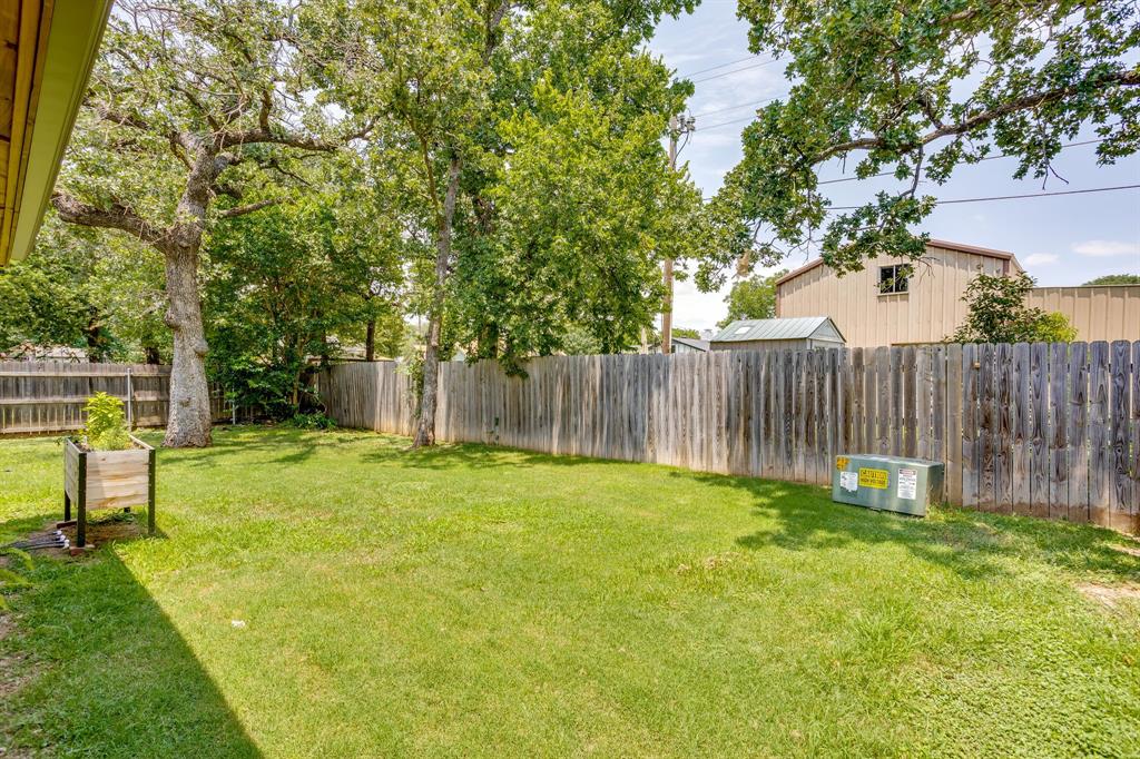 525 Oakbrook Drive Property Photo 37