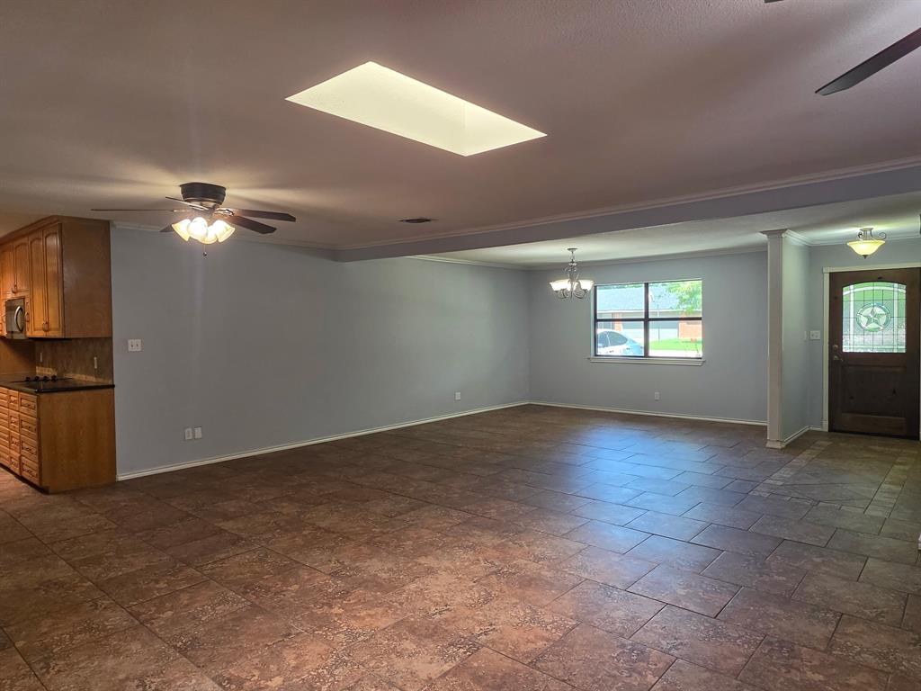 2404 Monticello Street Property Photo 6