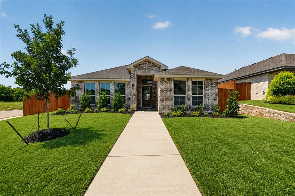 1422 Quail Creek Drive Property Photo 1
