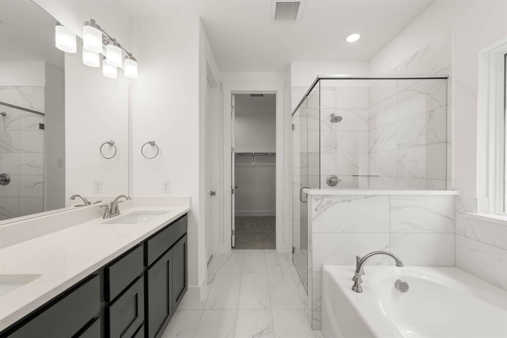 17256 Oxborough Drive Property Photo 11