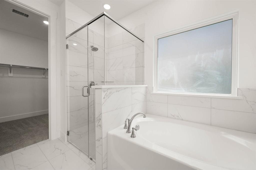 17256 Oxborough Drive Property Photo 12