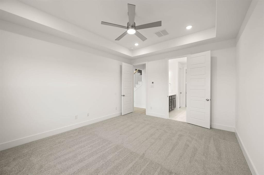 17256 Oxborough Drive Property Photo 14