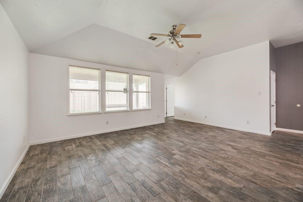 1234 Mallard Creek Property Photo 8