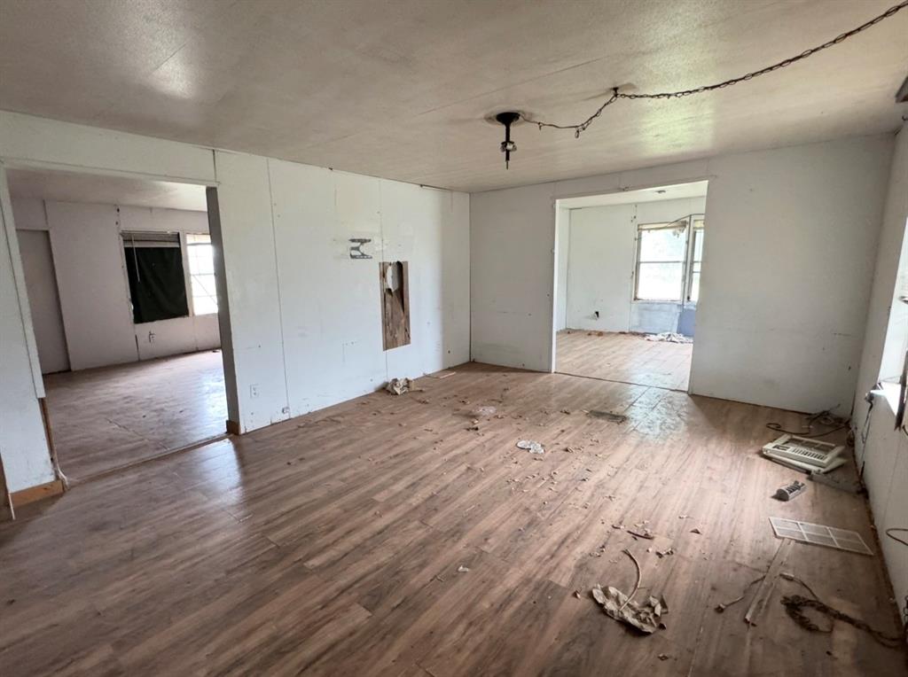 405 Munson Drive Property Photo 4