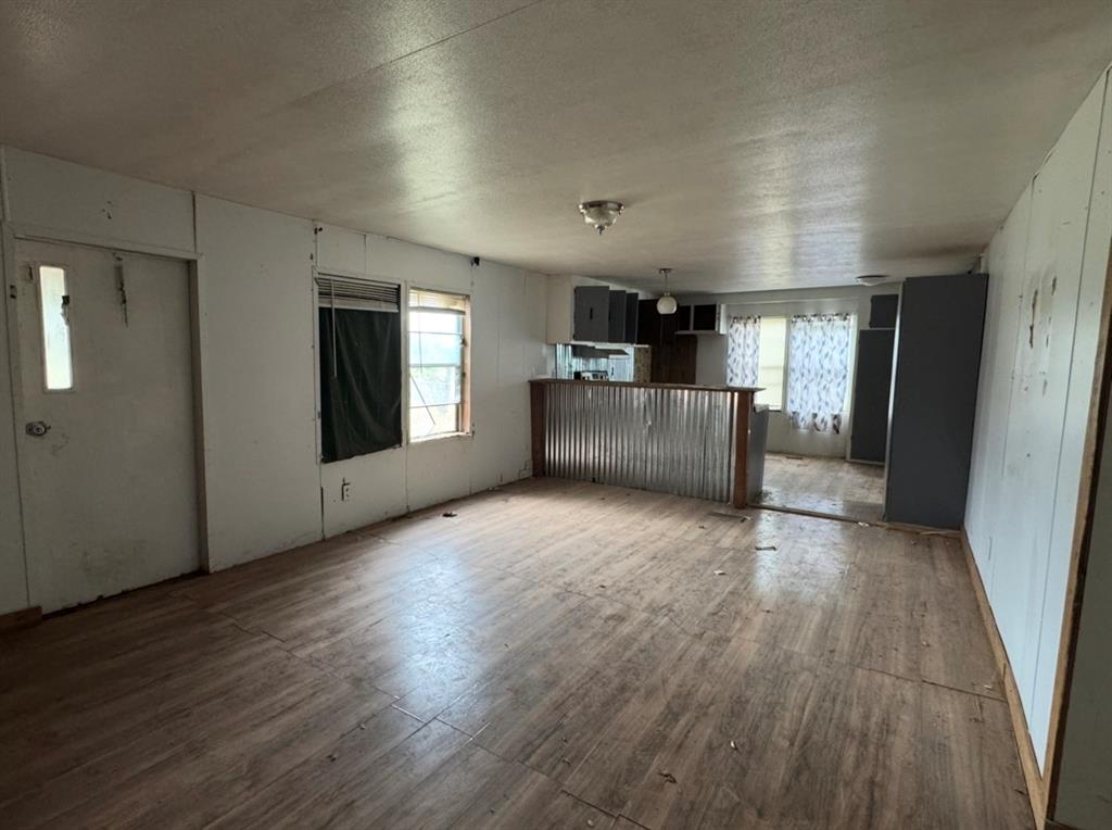 405 Munson Drive Property Photo 10