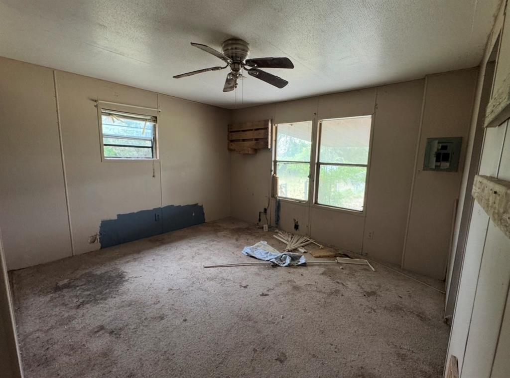405 Munson Drive Property Photo 11