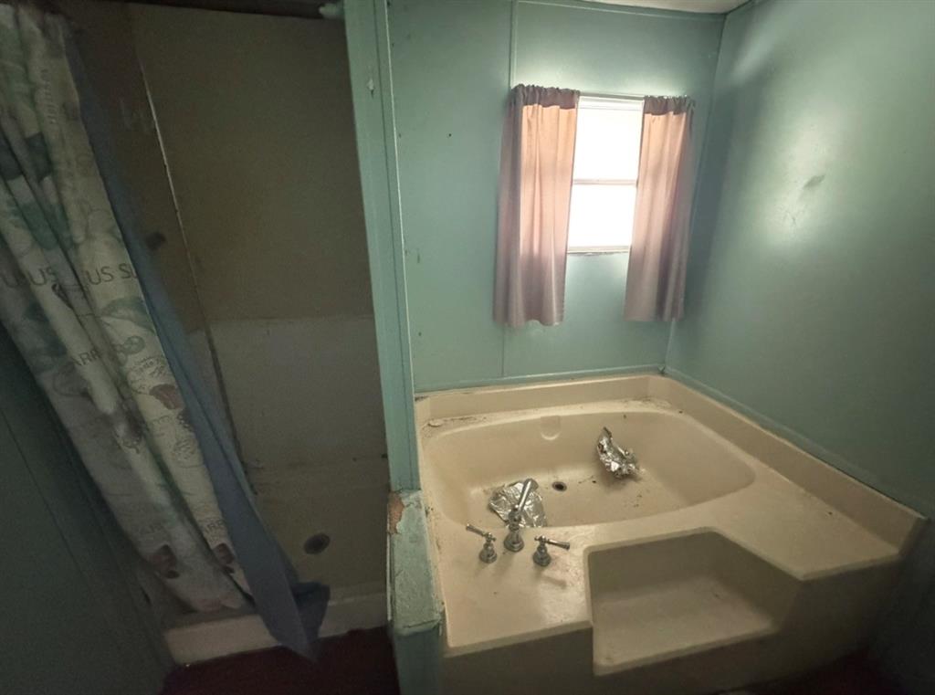 405 Munson Drive Property Photo 13