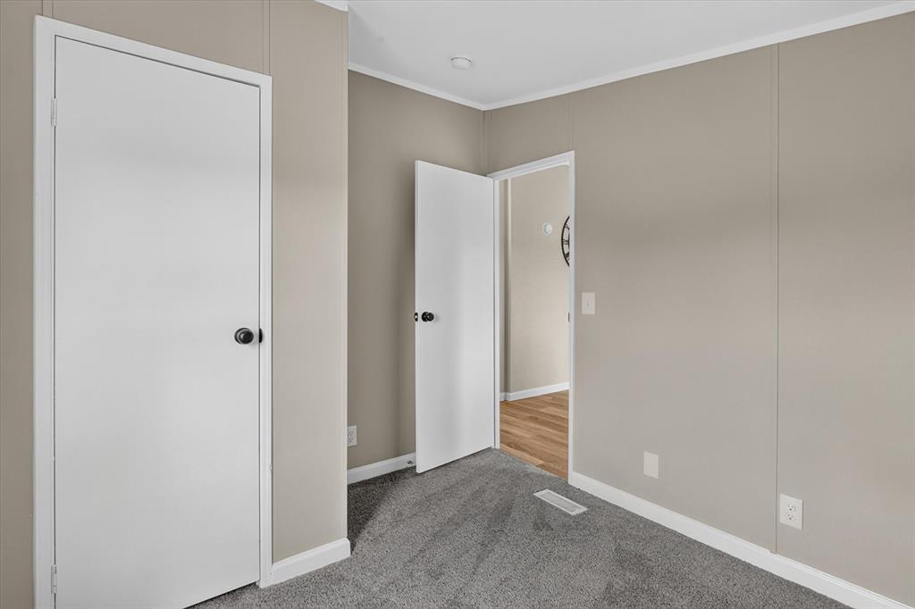 8020 S Prairie Hill Street Property Photo 17