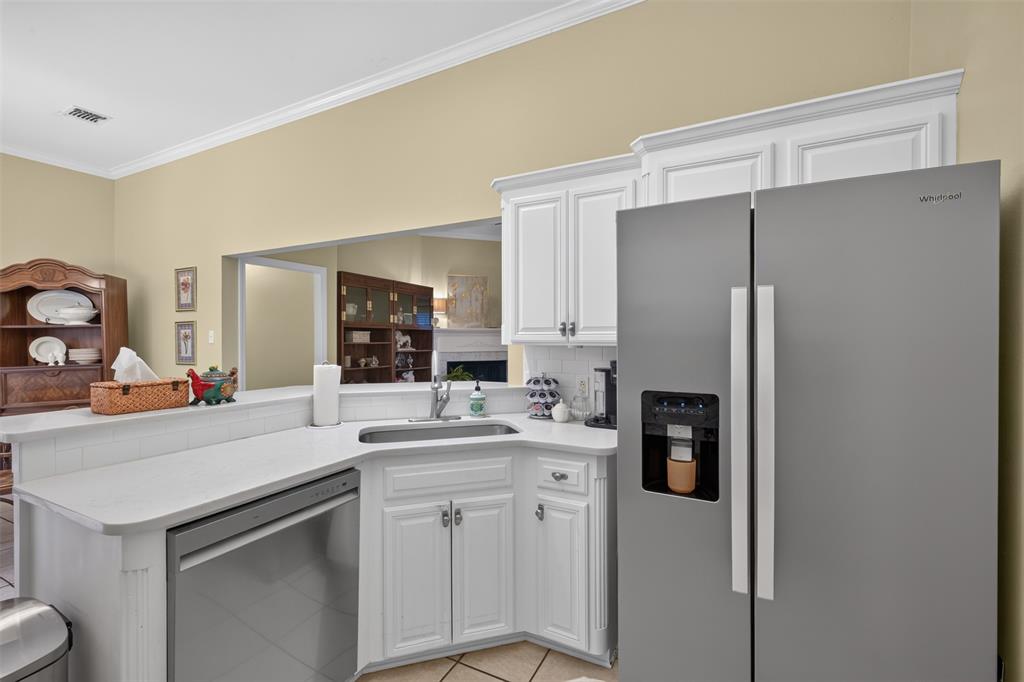 1006 Azalea Garden Drive Property Photo 11