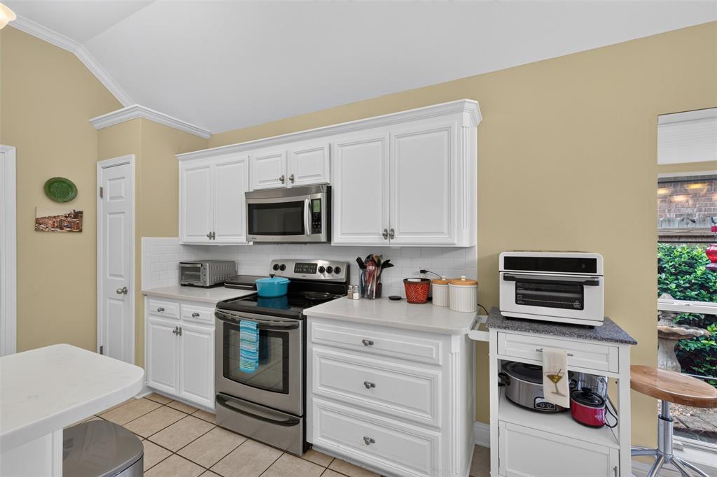 1006 Azalea Garden Drive Property Photo 13
