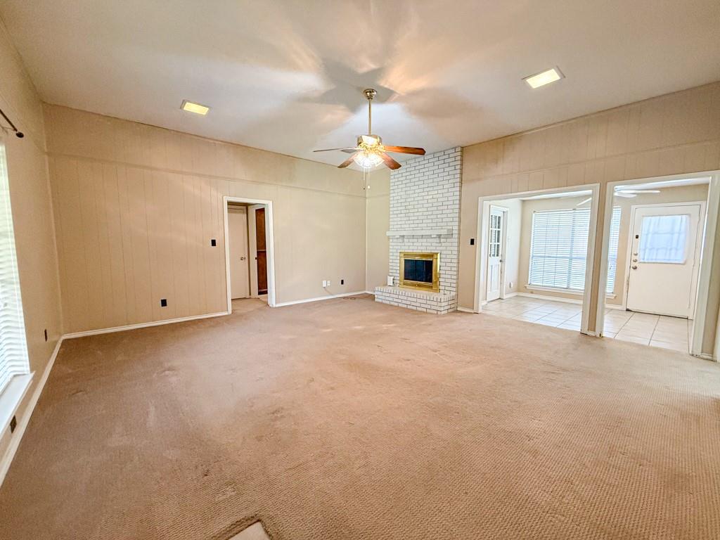 314 Shepards Hill Drive Property Photo 4