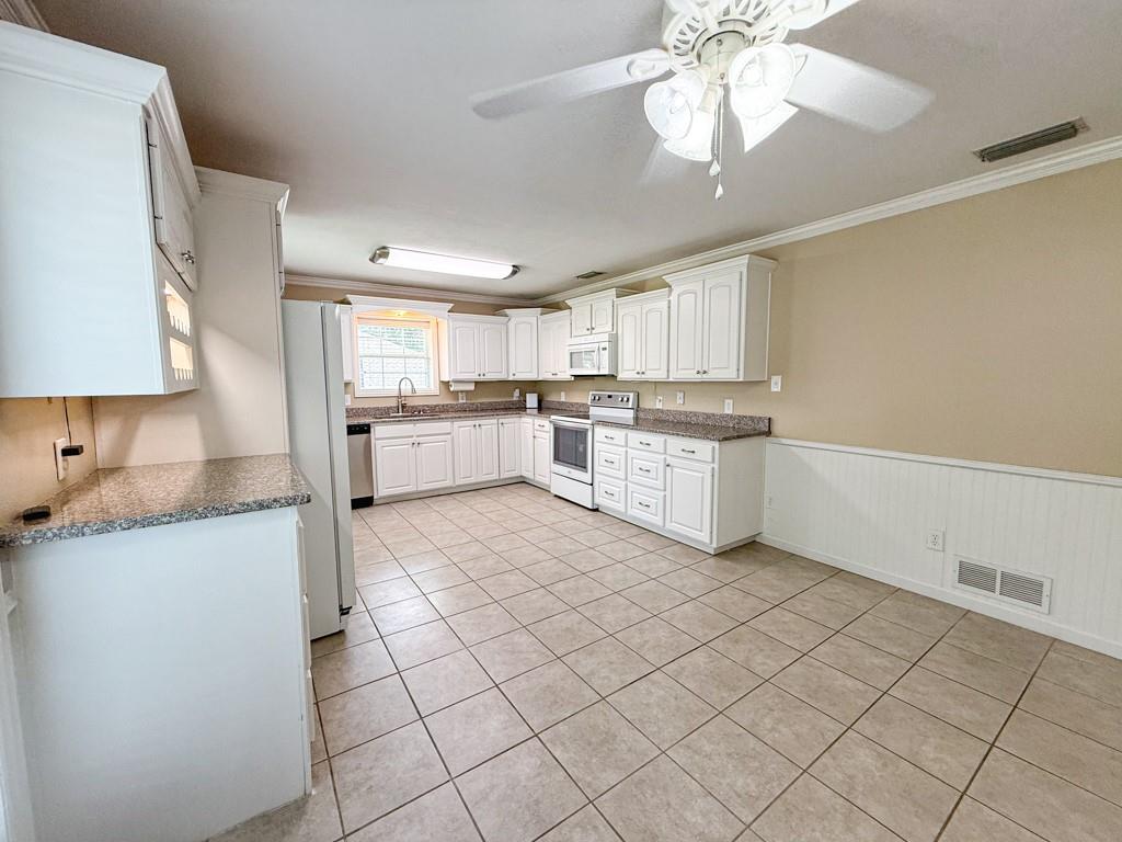 314 Shepards Hill Drive Property Photo 9