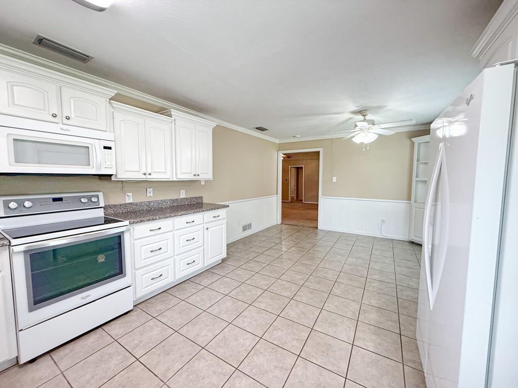 314 Shepards Hill Drive Property Photo 12