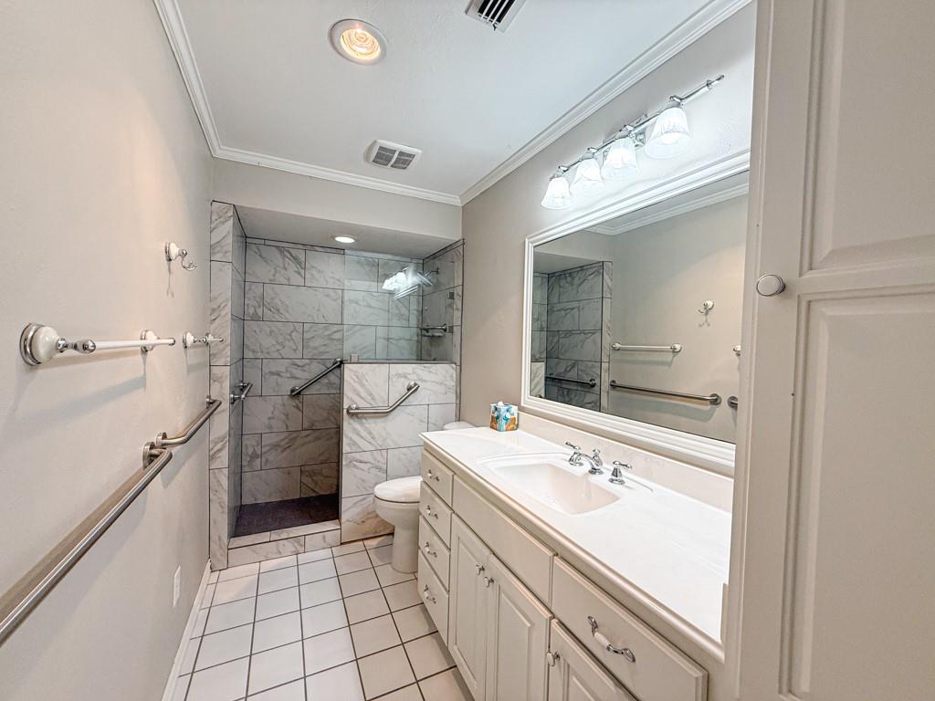 314 Shepards Hill Drive Property Photo 16